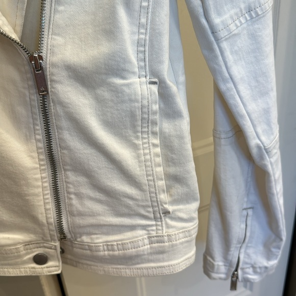 Calvin Klein jacket - Picture 4 of 6